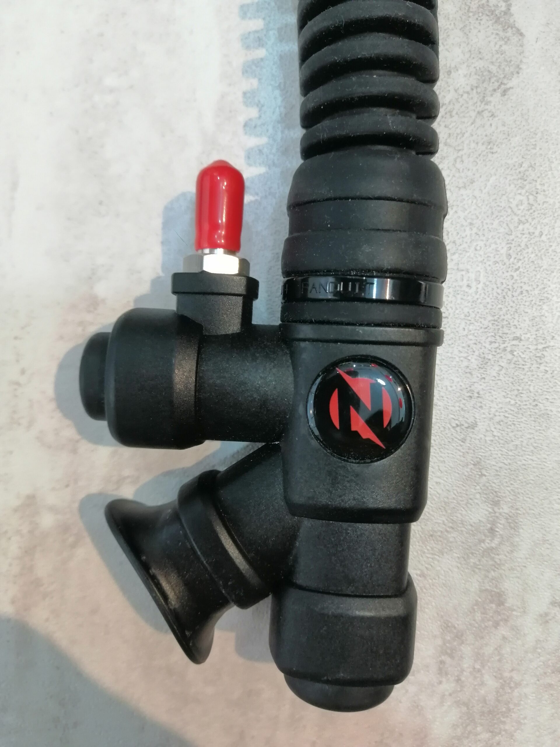 شیلنگ اینفلیتور BCD غواصی 1